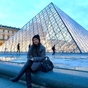 Meet your Posher, Nicole